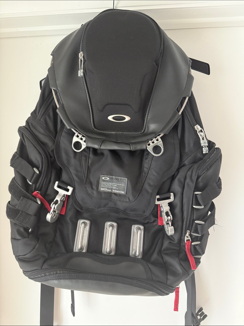 Oakley Black Backpack with Red Accents - Men's Tactical Pack. Never used.